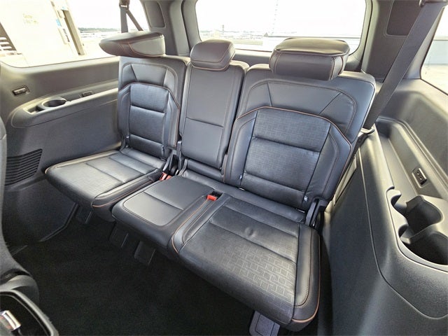 2025 Lincoln Navigator L Black Label