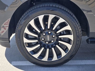 2023 Lincoln Navigator L Black Label