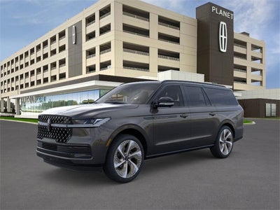 2025 Lincoln Navigator L Black Label