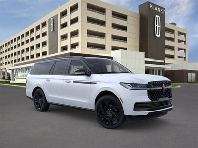 2025 Lincoln Navigator L Black Label