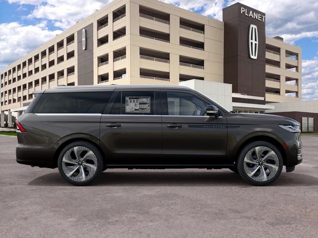 2027 Lincoln Navigator L Black Label