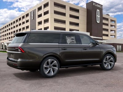 2027 Lincoln Navigator L Black Label