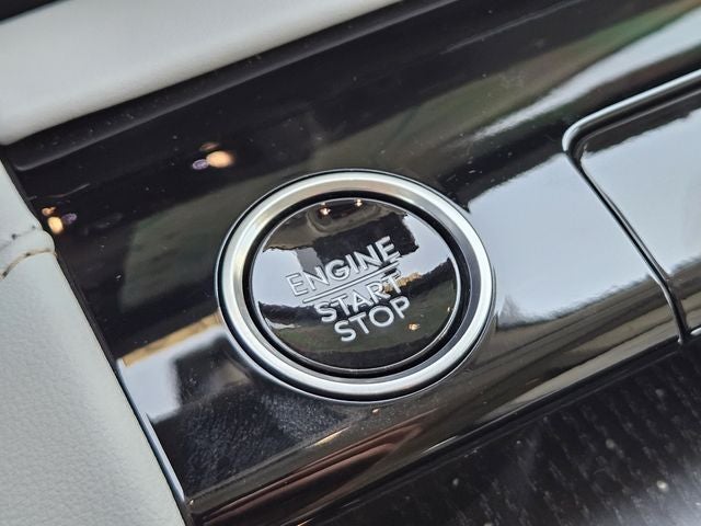 2027 Lincoln Navigator L Black Label