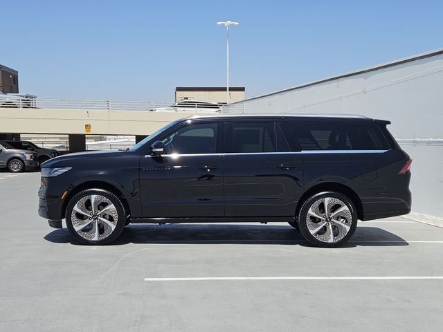 2027 Lincoln Navigator L Black Label