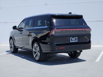 2027 Lincoln Navigator L Black Label