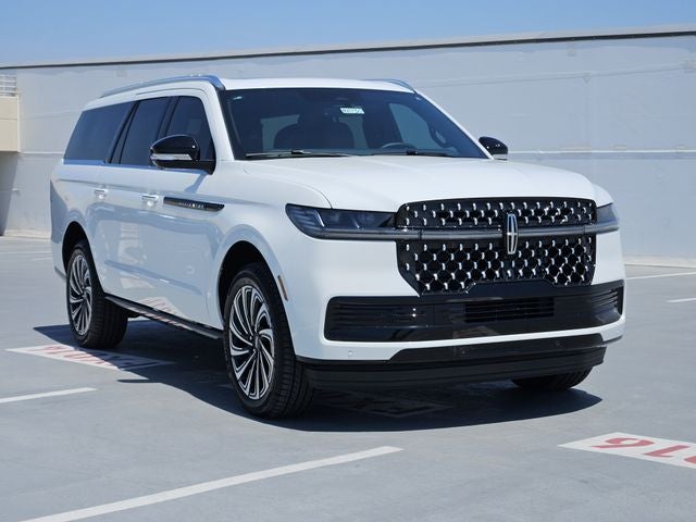 2027 Lincoln Navigator L Black Label