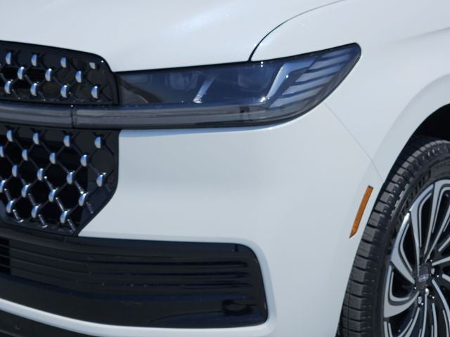 2027 Lincoln Navigator L Black Label