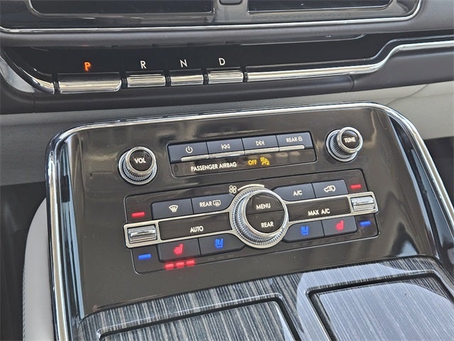 2024 Lincoln Navigator L L Black Label