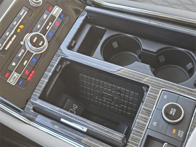 2024 Lincoln Navigator L L Black Label