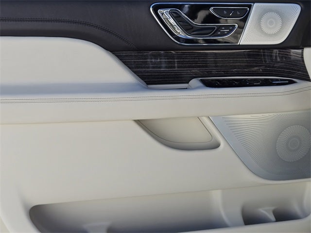 2024 Lincoln Navigator L L Black Label