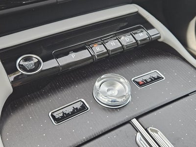 2027 Lincoln Navigator L Black Label