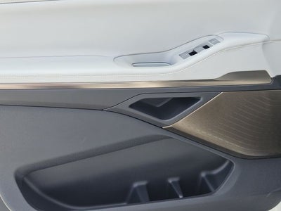 2027 Lincoln Navigator L Black Label