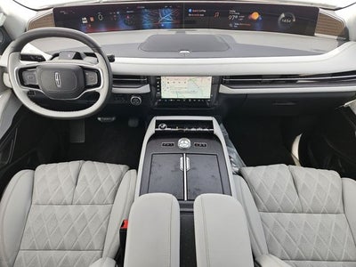 2027 Lincoln Navigator L Black Label