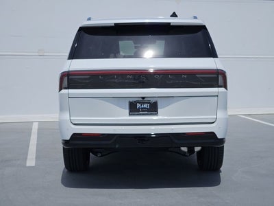 2027 Lincoln Navigator L Black Label