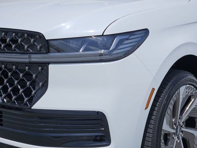 2027 Lincoln Navigator L Black Label