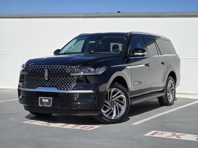 2027 Lincoln Navigator