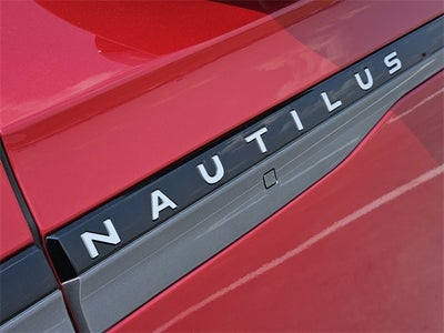 2025 Lincoln Nautilus Reserve