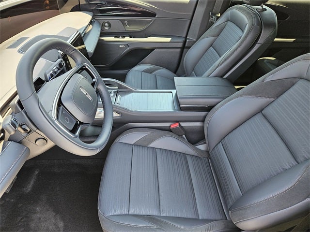 2025 Lincoln Nautilus Reserve