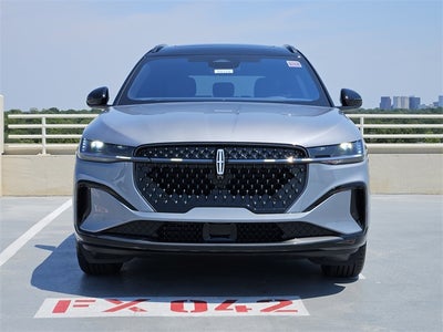 2025 Lincoln Nautilus Reserve