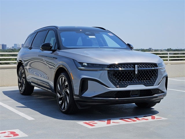 2025 Lincoln Nautilus Reserve