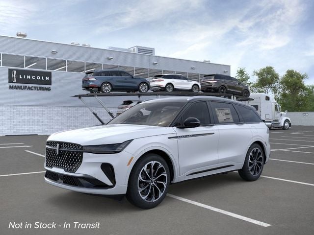 2026 Lincoln Nautilus Reserve AWD's photo