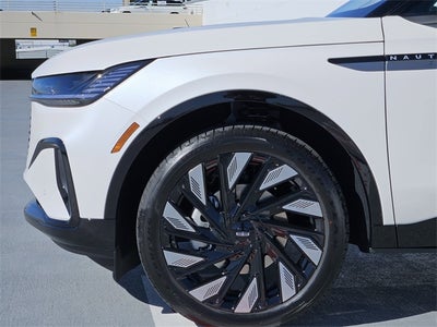 2026 Lincoln Nautilus Reserve