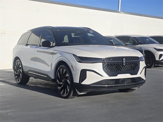 2024 Lincoln Nautilus Reserve