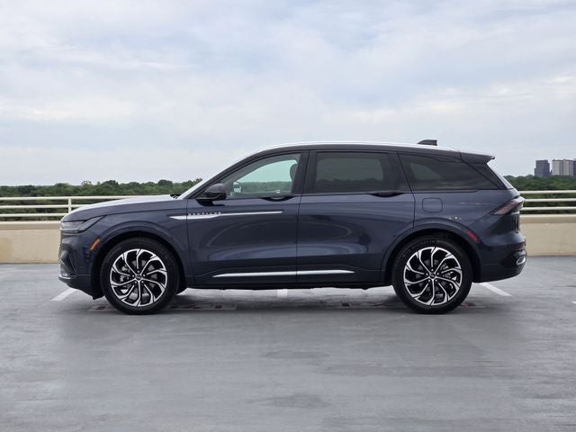 2024 Lincoln Nautilus Reserve