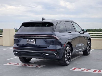 2024 Lincoln Nautilus Reserve