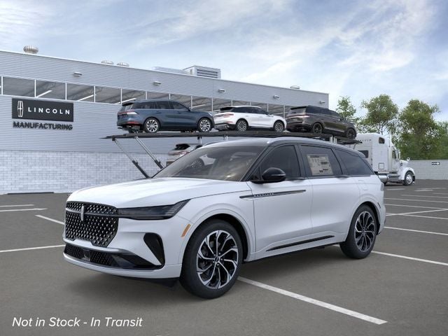 2026 Lincoln Nautilus Reserve AWD's photo