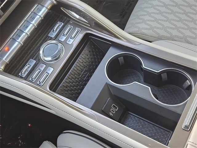 2024 Lincoln Nautilus Black Label