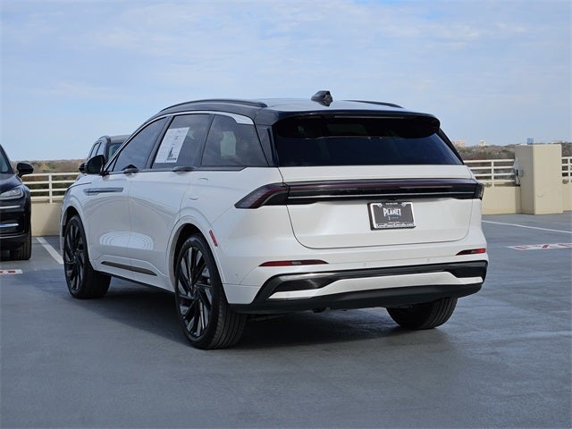 2024 Lincoln Nautilus Black Label