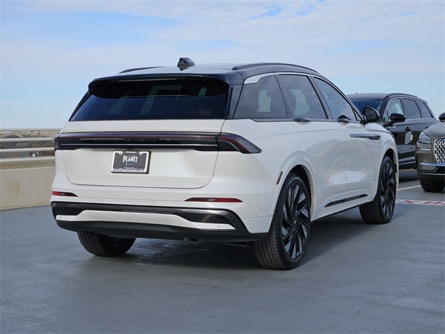 2024 Lincoln Nautilus Black Label