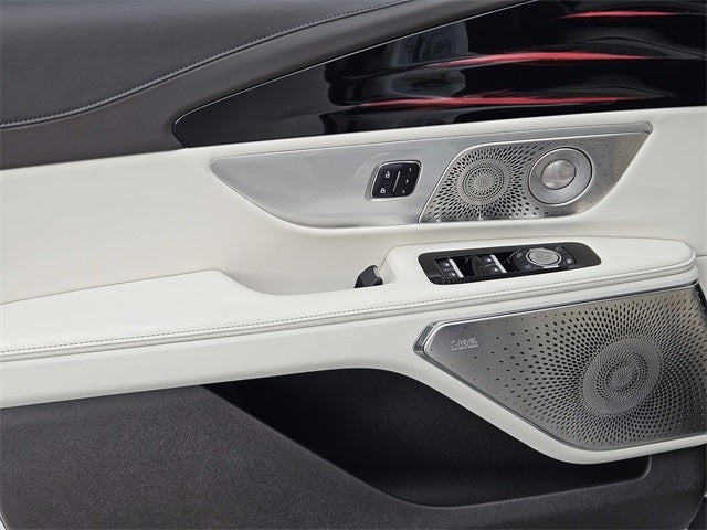 2024 Lincoln Nautilus Black Label