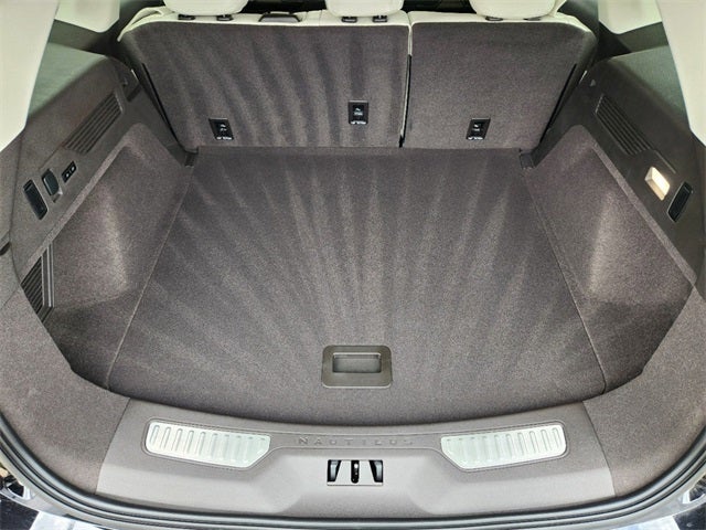 2024 Lincoln Nautilus Black Label