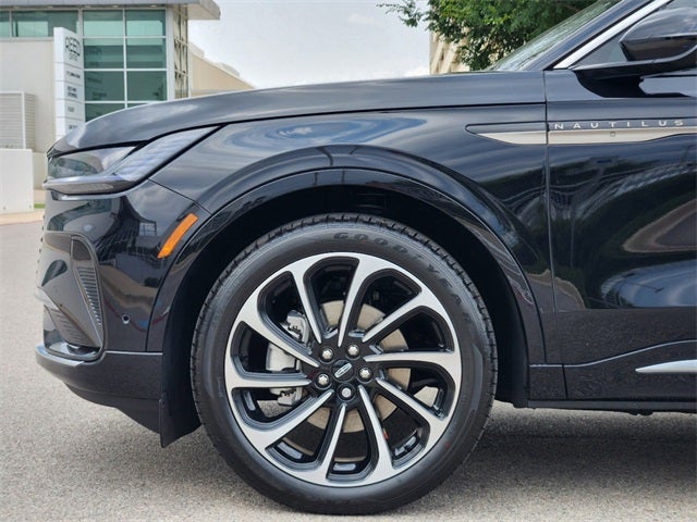 2024 Lincoln Nautilus Black Label