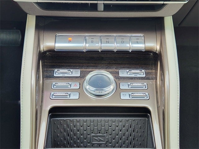 2024 Lincoln Nautilus Black Label