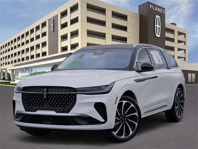 2024 Lincoln Nautilus Black Label