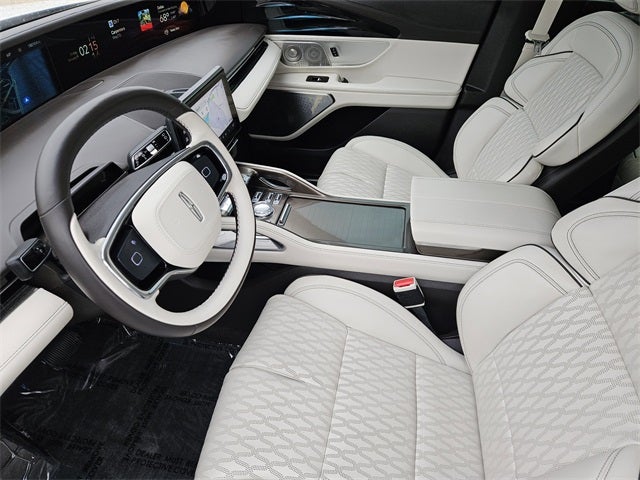 2024 Lincoln Nautilus Black Label