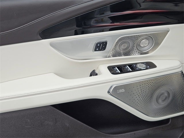 2024 Lincoln Nautilus Black Label