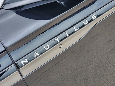 2024 Lincoln Nautilus Black Label