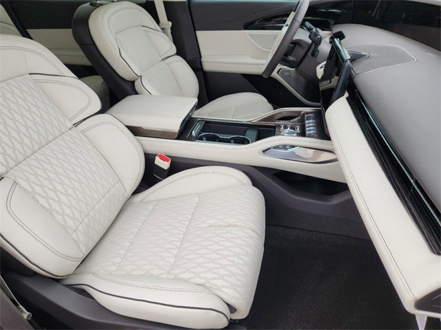 2024 Lincoln Nautilus Black Label