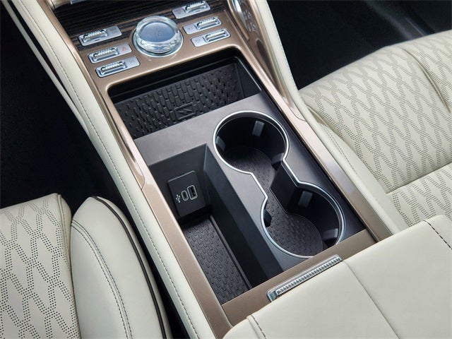 2024 Lincoln Nautilus Black Label