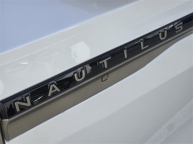 2026 Lincoln Nautilus Black Label