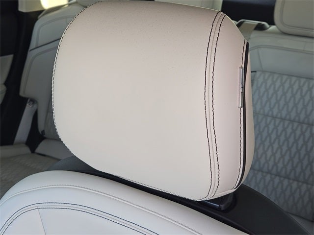 2024 Lincoln Nautilus Black Label