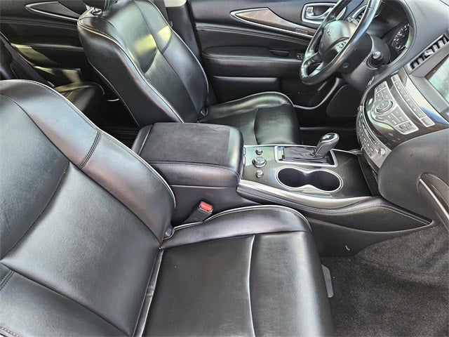 2019 INFINITI QX60 LUXE