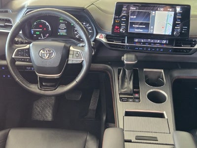 2022 Toyota Sienna XSE 7 Passenger