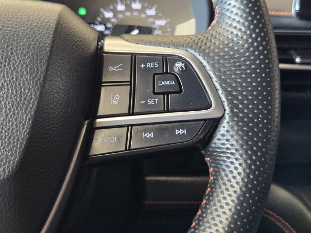 2022 Toyota Sienna XSE 7 Passenger