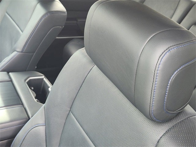 2025 Toyota Tundra Hybrid Platinum