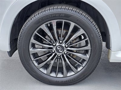 2021 INFINITI QX80 Premium Select